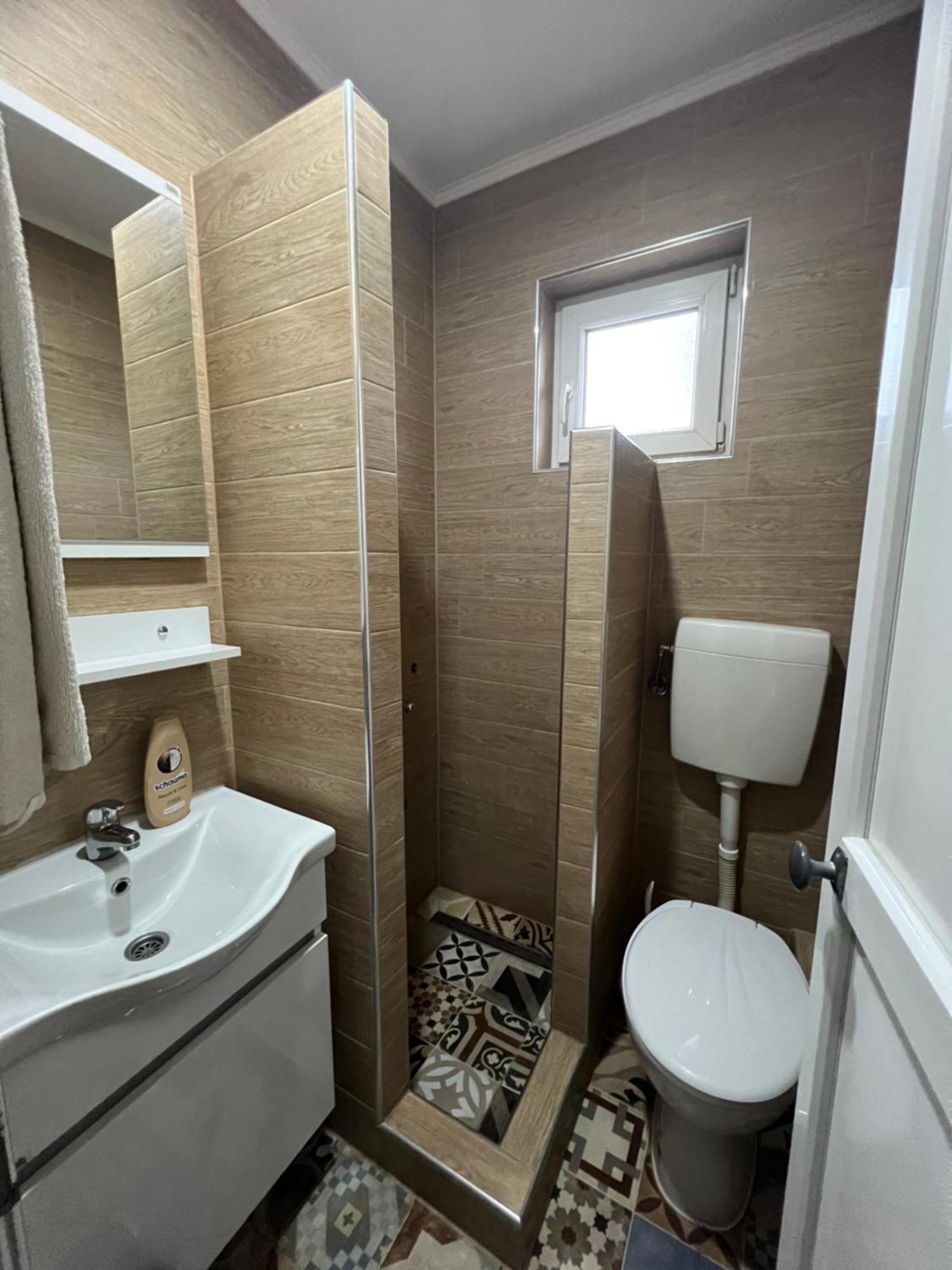 Prenociste Samir Hotell Gradacac Exteriör bild
