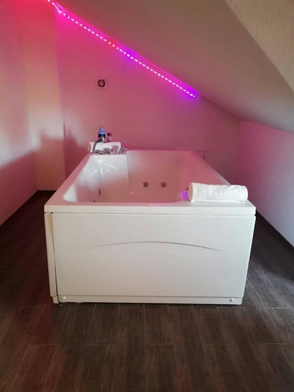 Prenociste Samir Hotell Gradacac Exteriör bild