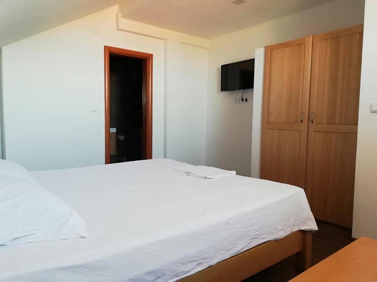 Prenociste Samir Hotell Gradacac Exteriör bild